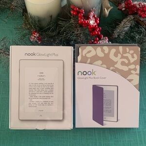 Nook GlowLight Plus with Stylish Beige Cover by Barnes & Noble